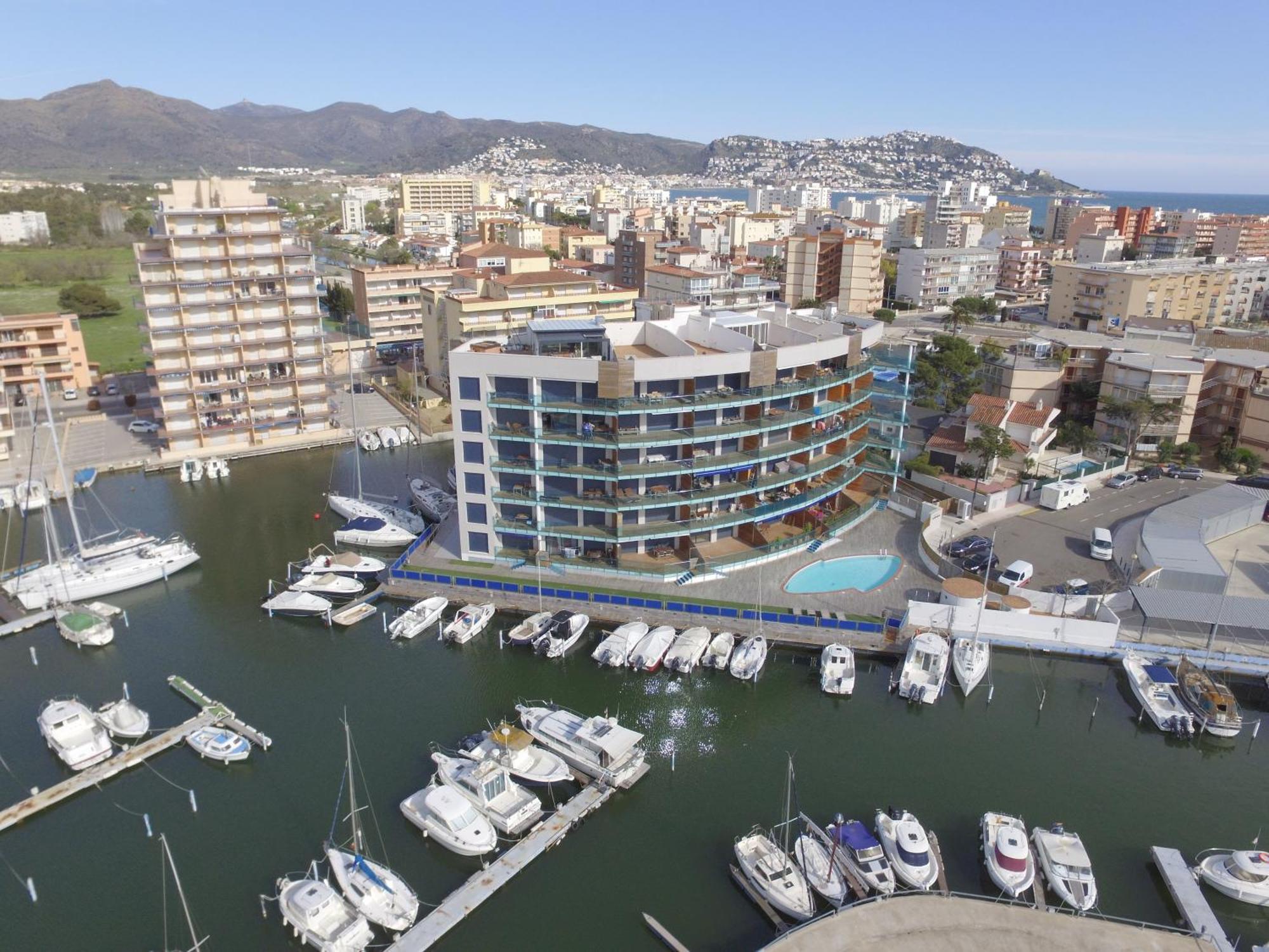 Rnet - Apartments Roses Port Trebol Exterior foto